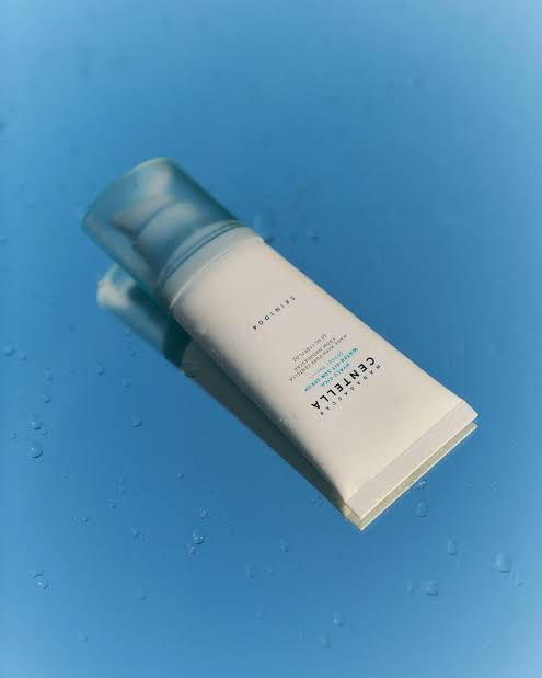 SKIN1004 Ecran Solaire centella Hyalu-Cica SPF50