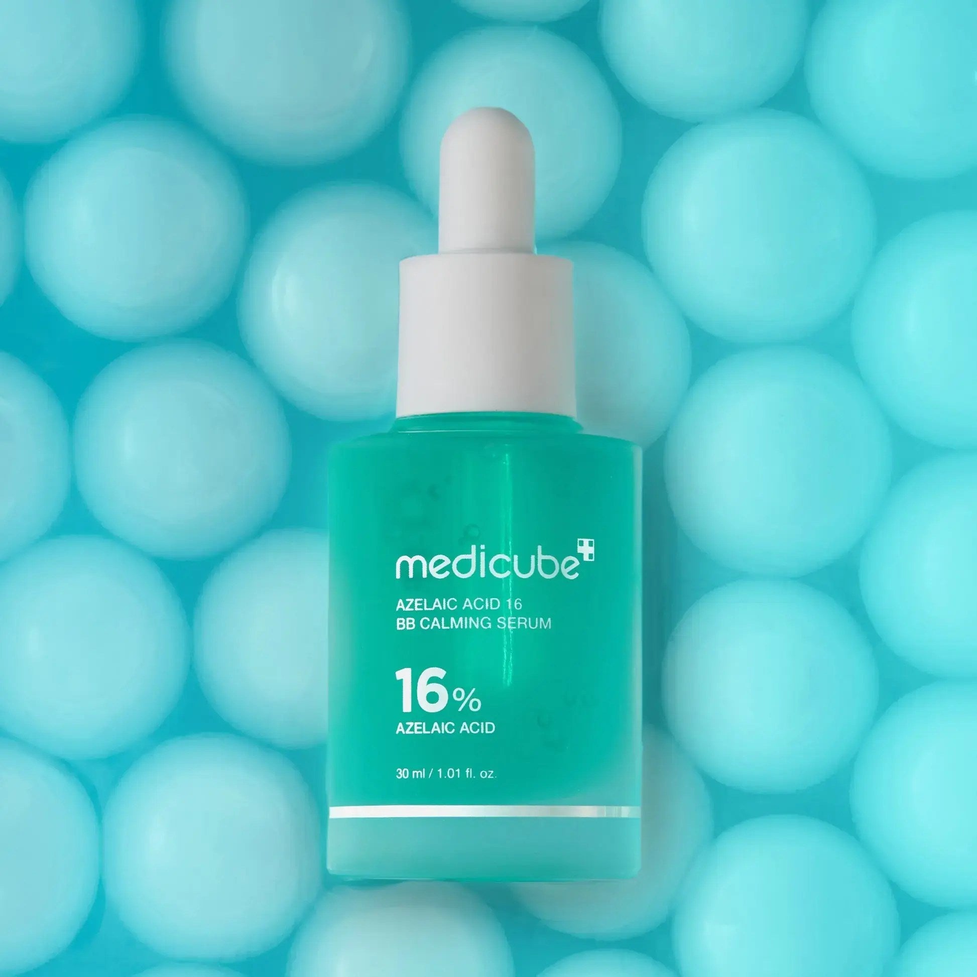 MEDICUBE AZELAIC ACID 16% BB CALMING SERUM 30ML